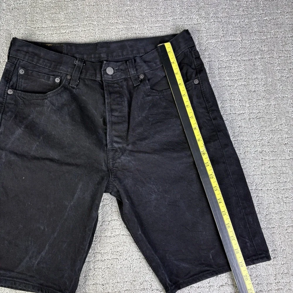 Levi's 501 Denim Shorts Mens W32 Black Faded Wash Button Fly Irregular Tag